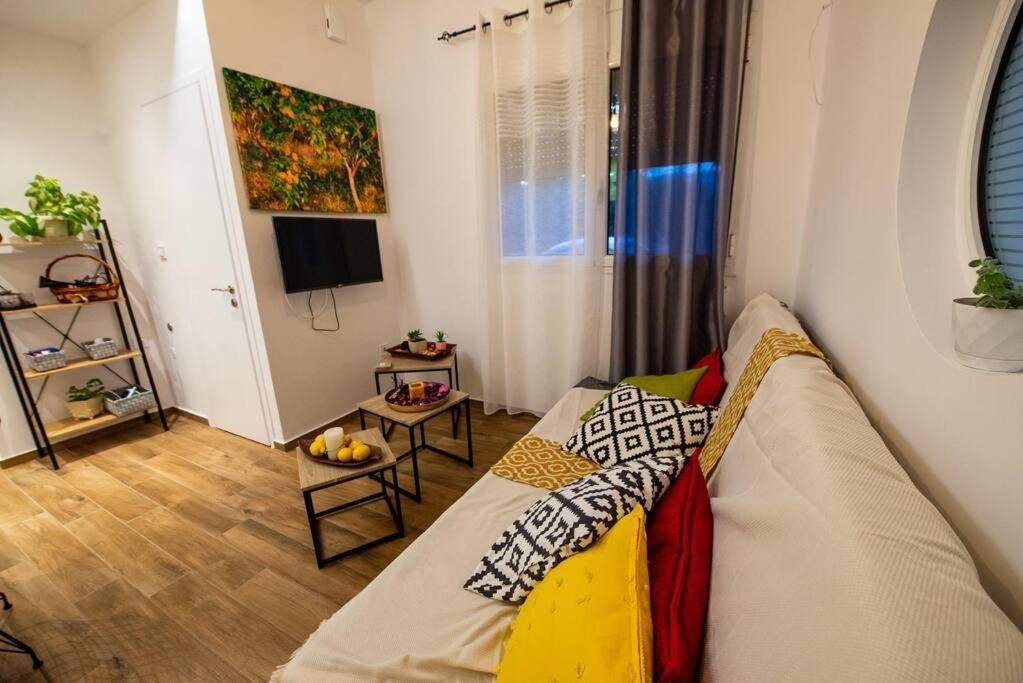 קלמאטה Lemon Garden Stylish Private Apartment מראה חיצוני תמונה