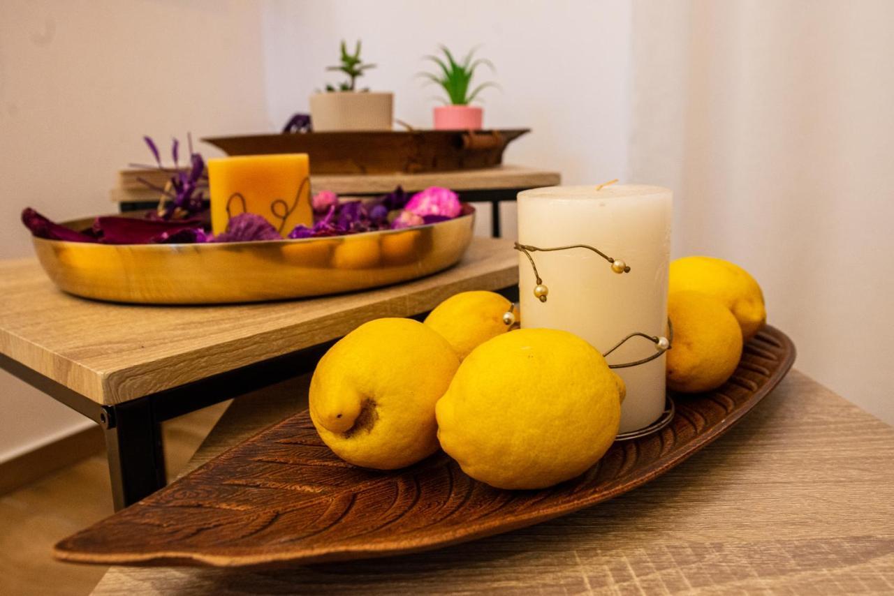 קלמאטה Lemon Garden Stylish Private Apartment מראה חיצוני תמונה